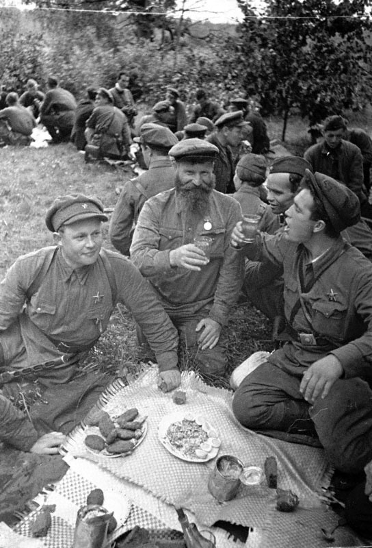 Фотографии к "Нахальному минированию" и "Лехе"