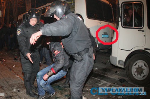 Марш правосеков в Донецке