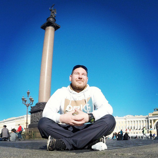 В Петербурге засыпают море