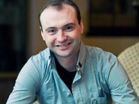 «Ты у меня одна»: как Дмитрий Астрахан снимал свой самый известный фильм, и что случилось с его актерами