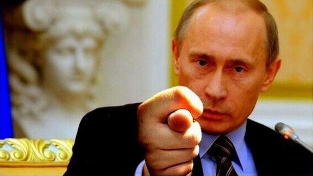 Московские вслед за Питерскими просят Путина уйти.