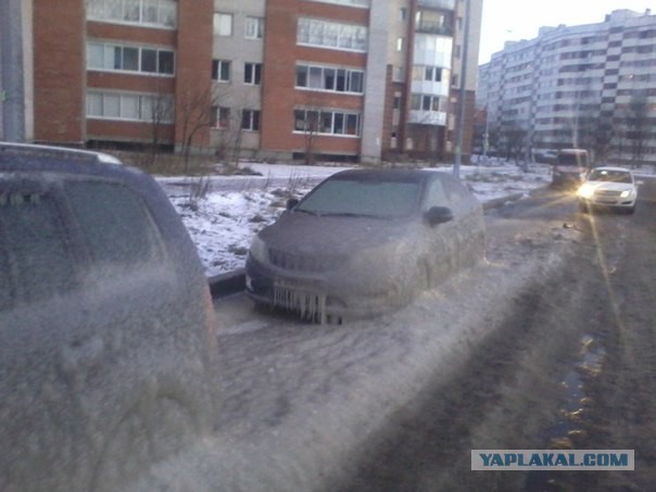 Машины во льду