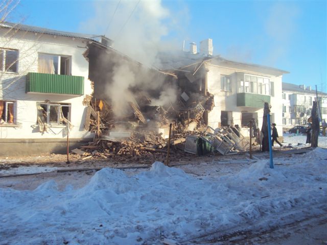 Взрыв дома в Загорских Далях. Два этажа снесло