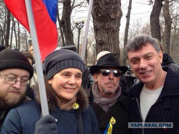 Немцов убит в Москве