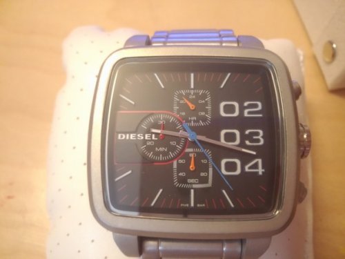 Поддельные часы Diesel