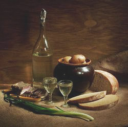 Самогонщики, принимайте в свой клан