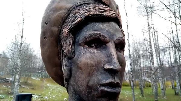 Мало нам было Алёнки, теперь вот Снегурочка из Барнаула