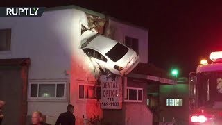 Легковушка влетела в салон пассажирского автобуса