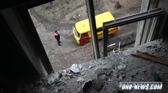 По Донецку, Макеевке, Горловке "насыпают" весь день.