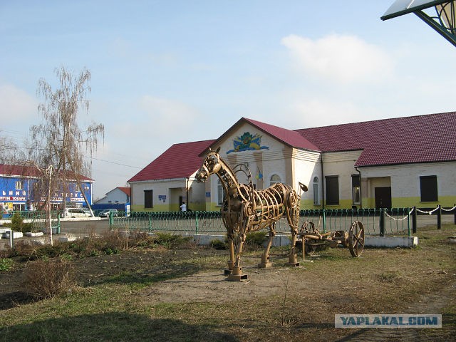 Необычные статуи мира