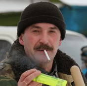 Жительница деревни Беласовка в Семеновском районе перепутала дикую рысь с собакой