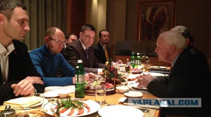 Киев. Новые столкновения демонстрантов с милицией