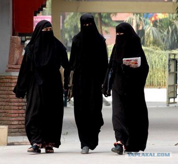 35 фактов того, что такую красоту невозможно скрыть одеждами!