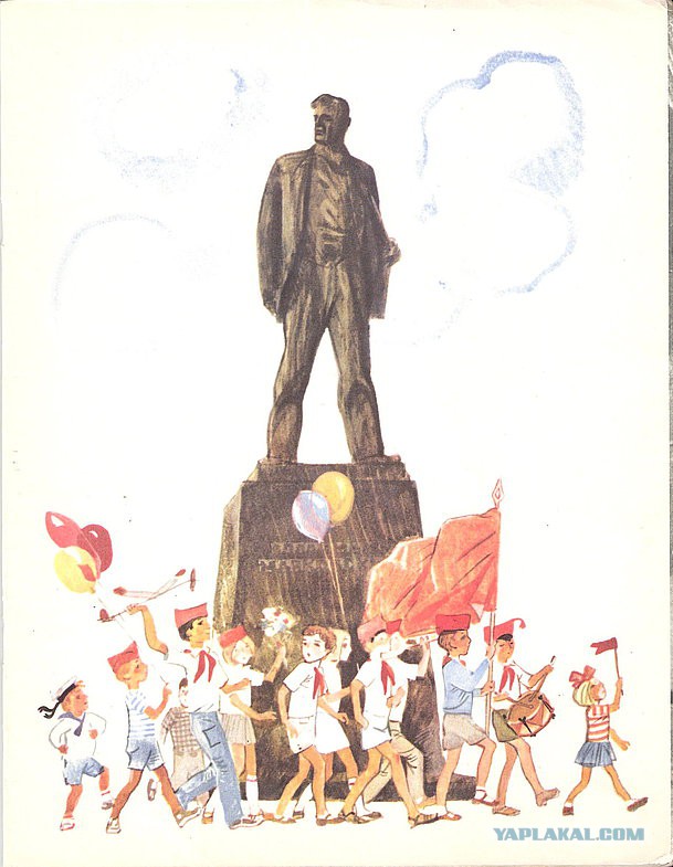 Странное под плиткой в ванной