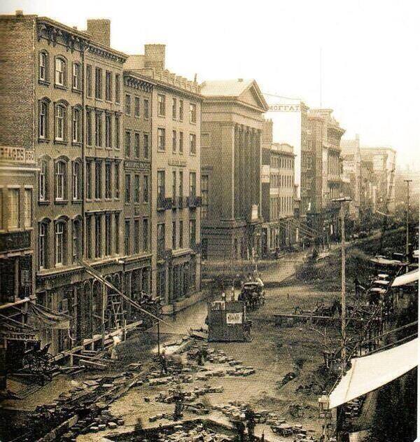 История в фотографиях