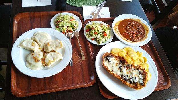 Польский суп с хреном и белыми колбасками