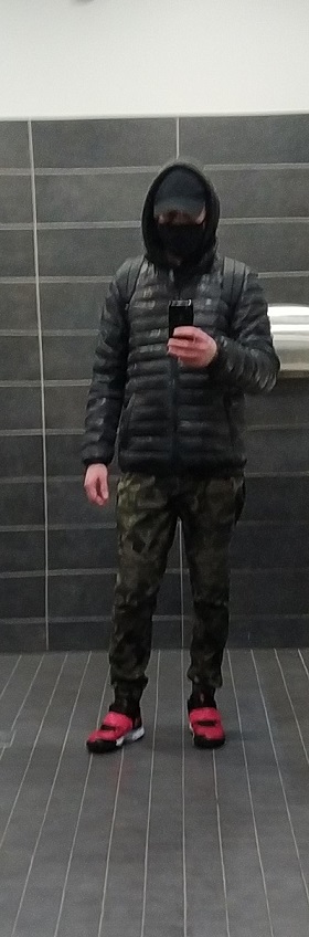 На ЯПе вообще есть молодые?