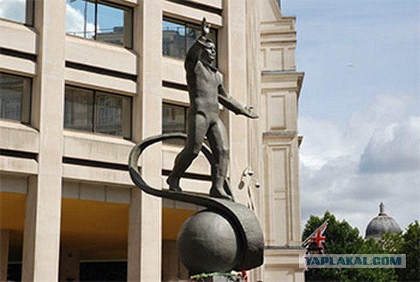 Памятник Сталину