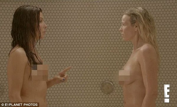 Сандра Буллок повышает рейтинг за счет "булок"