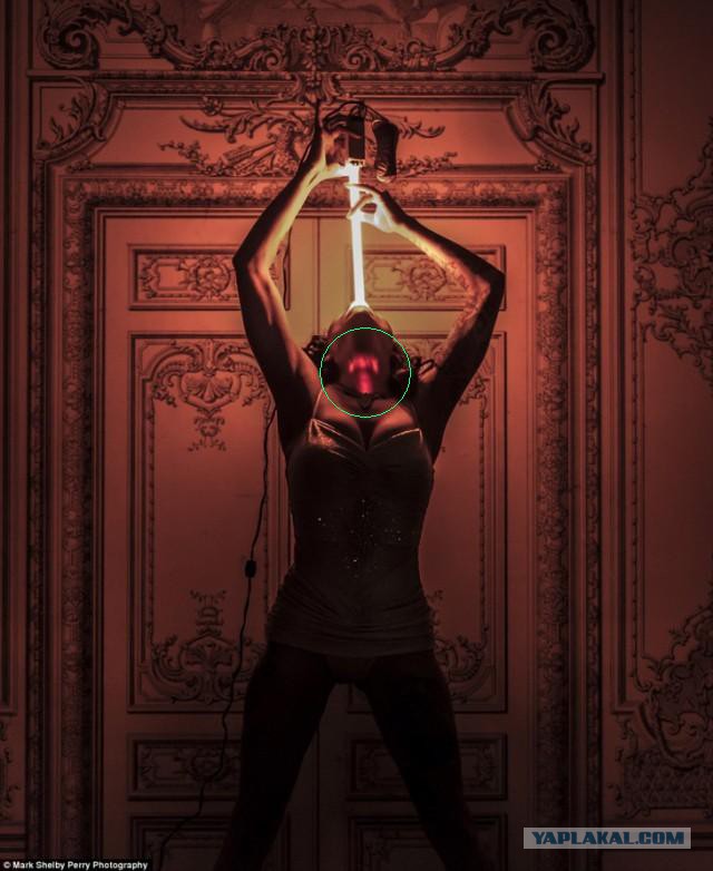 Бывшая мормонская школьница стала самым необычным глотателем мечей в мире