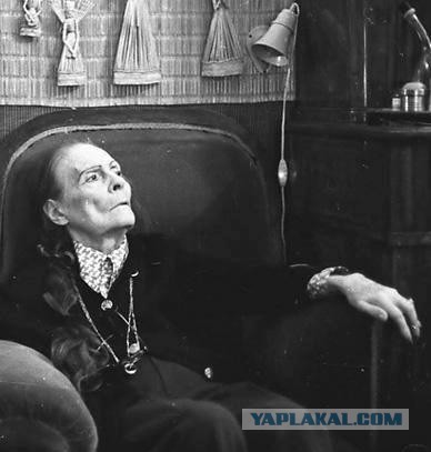 Лиля Юрьевна Брик