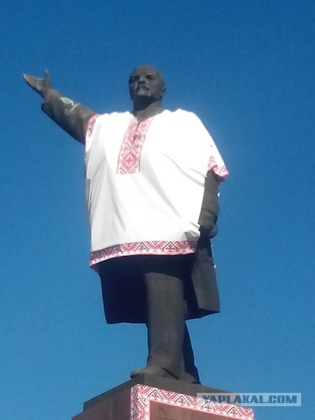 Активисты взяли штурмом Винницкий областной совет