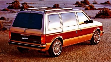 Второй триумф Ли Якокки и первый минивэн в истории: рождение Dodge Caravan