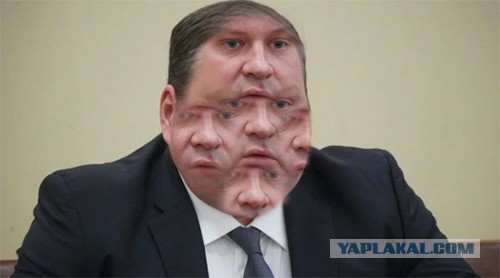 Народ требует отставки министра труда.