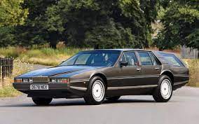 Aston Martin Lagonda: компьютер на колесах, или машина будущего, отправленная в прошлое