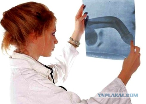 Дальнобойщик сломал себе член, соскучившись по девушке