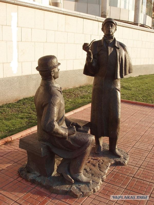 Необычные статуи мира