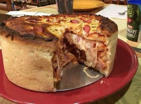 Пицца домашняя.