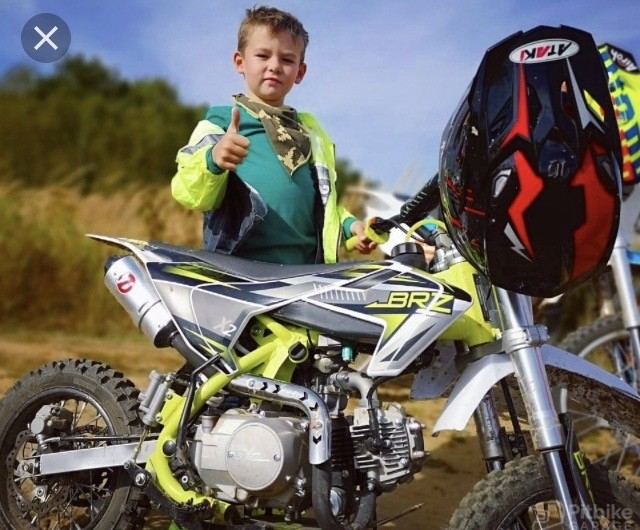 В ваших городах тоже детвора на классиках повылезали?