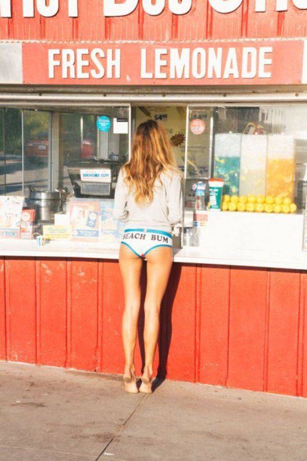 Забавные картинки с девушками