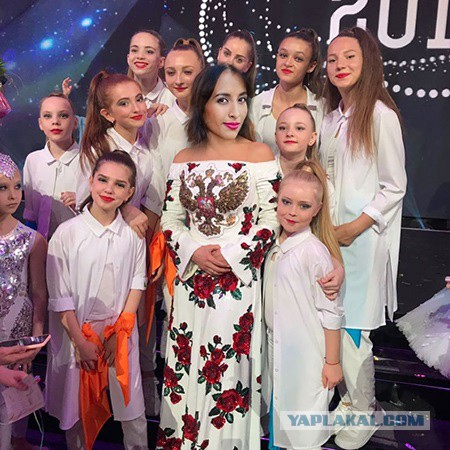 Платье Алины Кабаевой