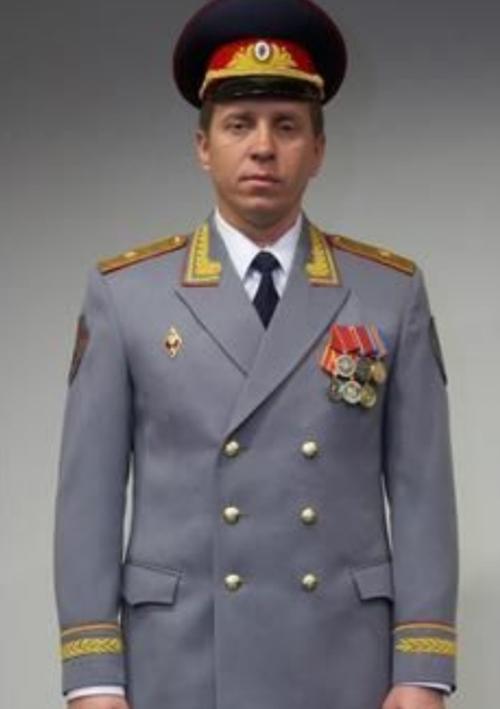В Самаре двум военнослужащим вручили по 10 миллионов на новое жилье