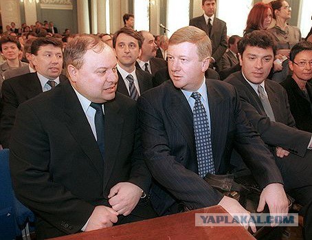 Немцов убит в Москве