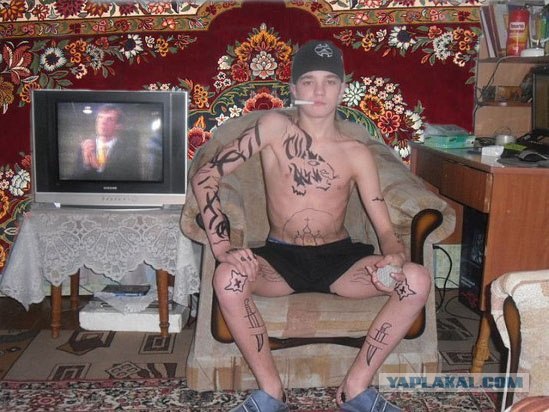 Фломастера не жалко было?