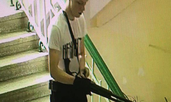 21 человек погибли и 50 пострадали в результате взрыва в колледже в Крыму