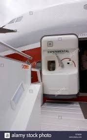 Владимир Кузнецов, который открыл аварийный выход в "боинге" перед вылетом в Турцию, рассказал о своём поступке