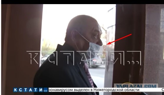 Педагогов массово отстранили от работы без сохранения зарплаты за отсутствие вакцинации