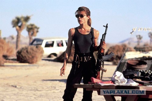 Семья обнаружила тайный бункер