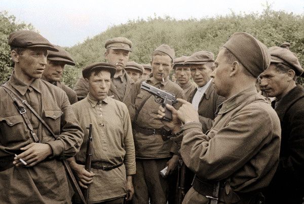14 летний пацан освободил родную деревню