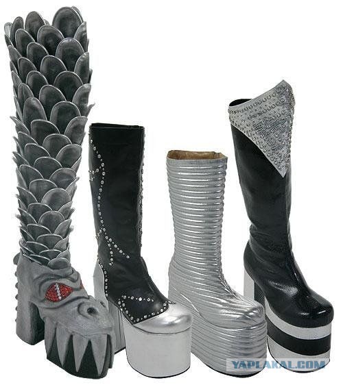 Группа туфля. Группа квартал. Обувь от махача. Туфли гну группа. Группа туфля.