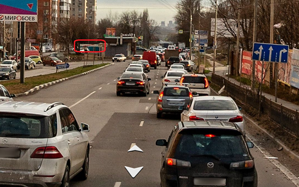 Какая "кульутрная" мадам