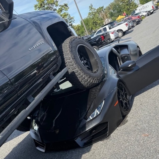 Lamborghini выпустила самый мощный в истории марки родстер: 1080 л.с., разгон до 100 км/ч-2,4 сек, цена от 4 млн. €