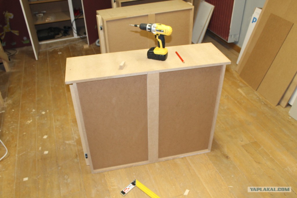 усилитель днища выдвижного ящика комода. усилитель днища выдвижного ящика икеа. усилитель дна выдвижного ящика. усилители дна ящика комода. усилитель для выдвижного ящика.