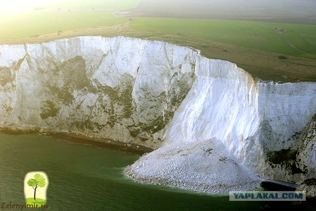 Гранд Каньон в США - древний карьер по промышленной добыче урана