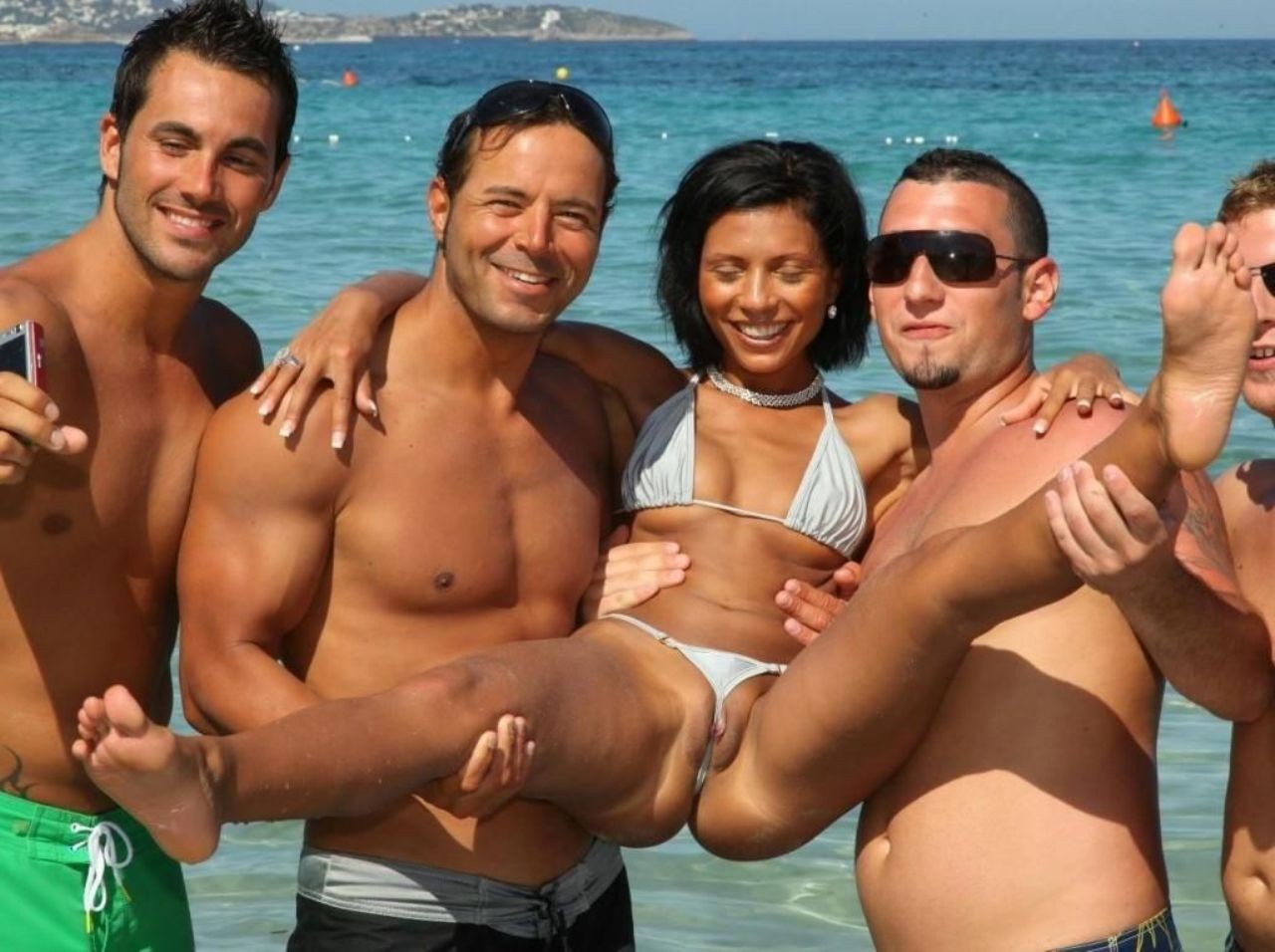 Accidental public nudity