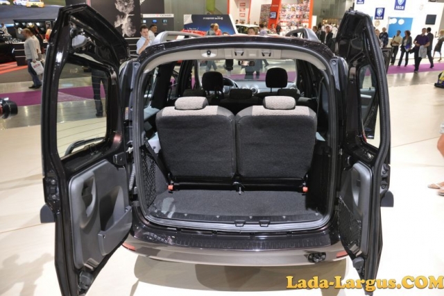 Сегодня стартует производство  Lada Largus
